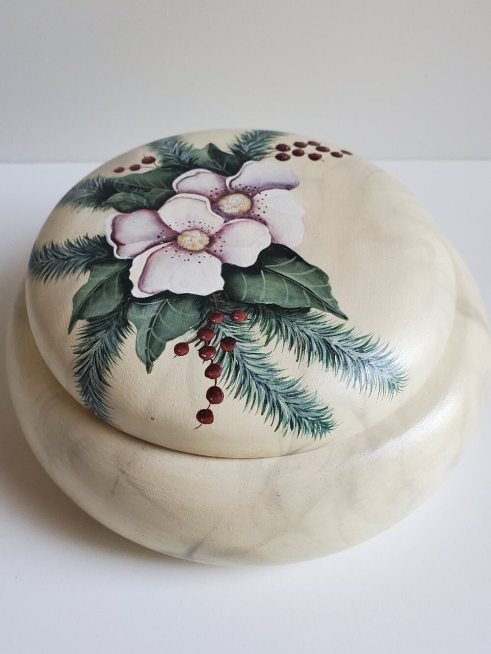 Vintage Large Round Lidded Storage Bowl Container Trinkets Jewellery Box Padded